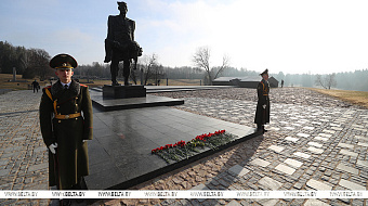 Belarusians commemorate the Khatyn massacre
